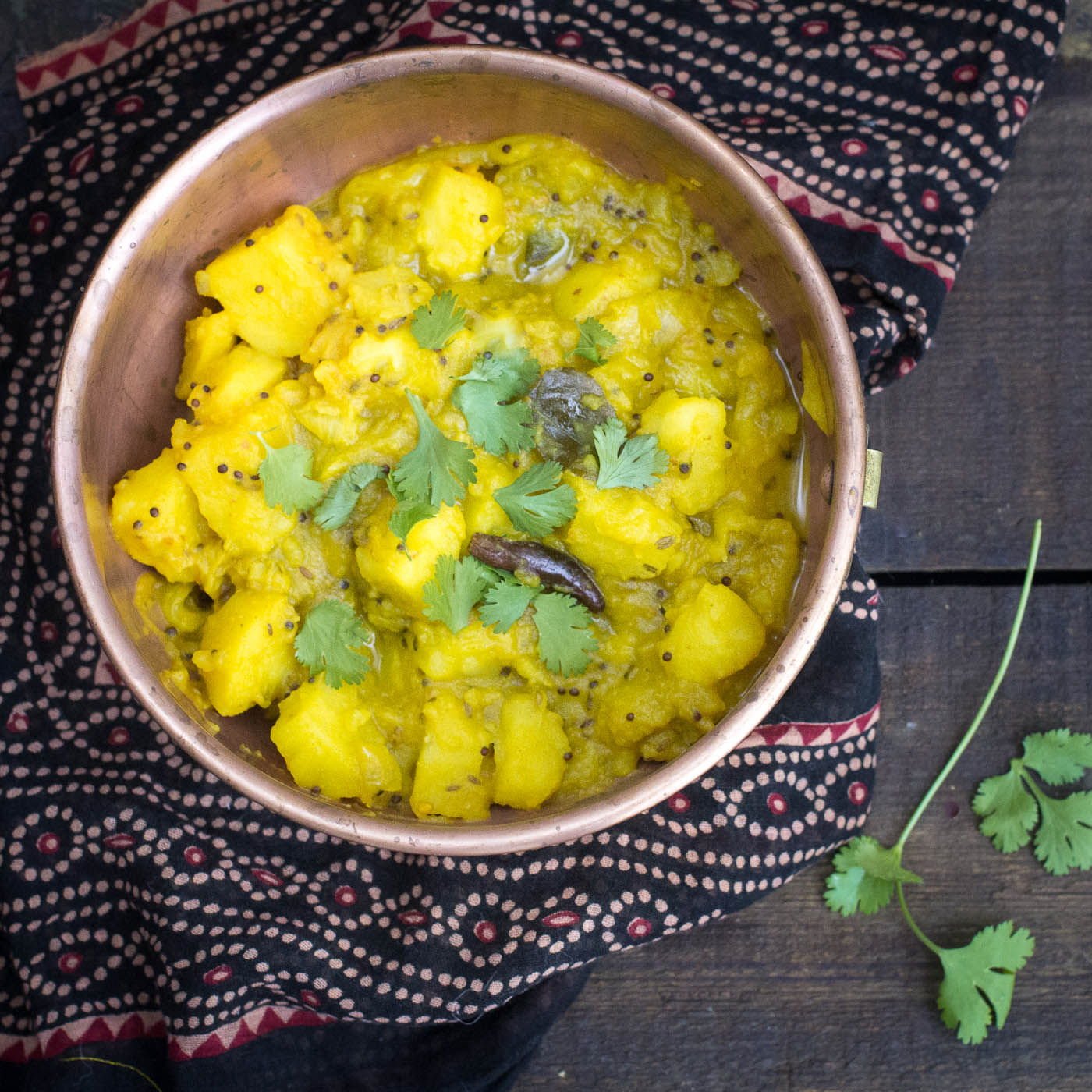 Pressure Cooker Potato Curry (Aloo Shaak)