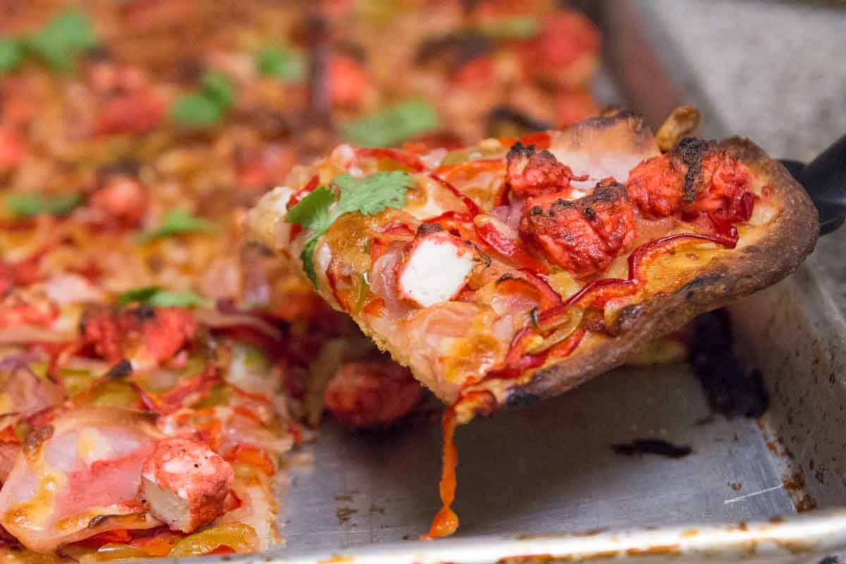 Tandoori Paneer Pizza by Indiaphile.info