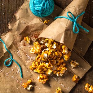 Chili Caramel Popcorn by Indiaphile.info