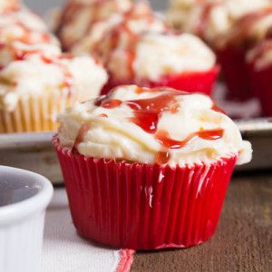 Saffron Cupcakes with Red Wine Caramel by Indiaphile.info