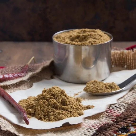 How to make Garam Masala from scratch by Indiaphile.info