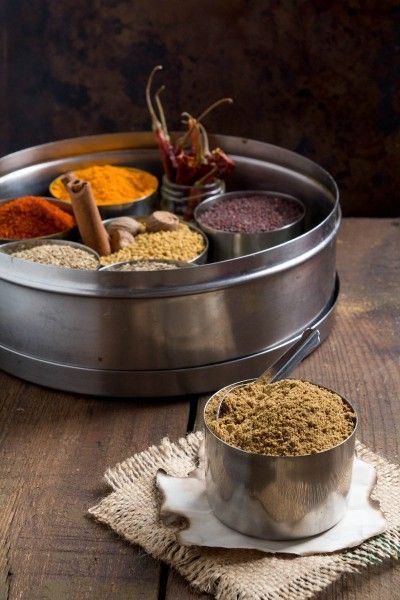 How to make Garam Masala from scratch by Indiaphile.info