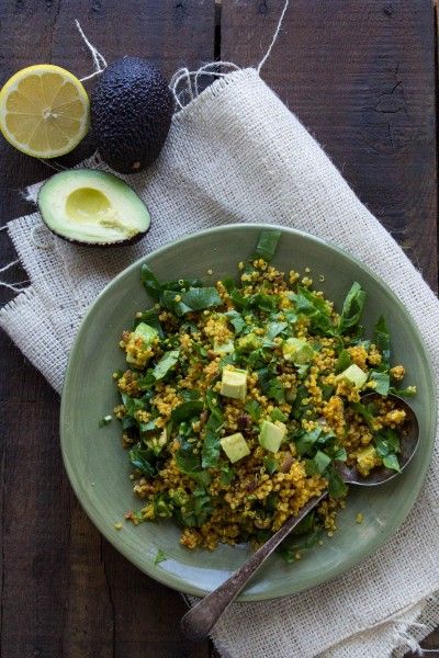 Healthy Curried Quinoa with Spinach and Avocado for Lunch by Indiaphile.info #vegan