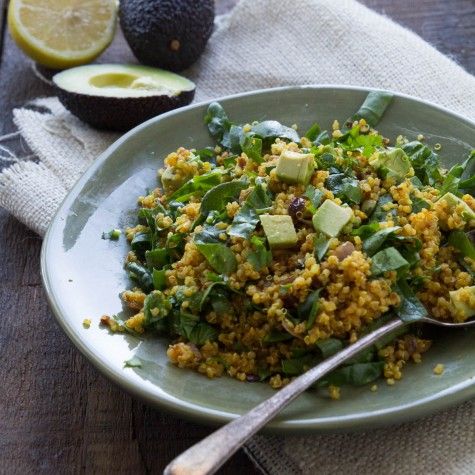 Healthy Curried Quinoa with Spinach and Avocado for Lunch by Indiaphile.info #vegan