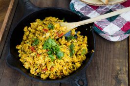 Spicy scrambled eggs recipe by indiaphile.info