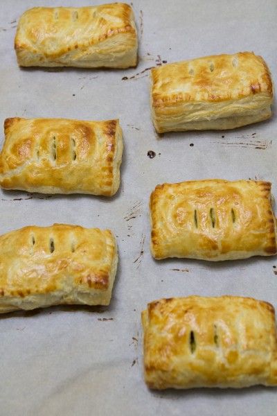 Mixed Vegetable Curry Puffs