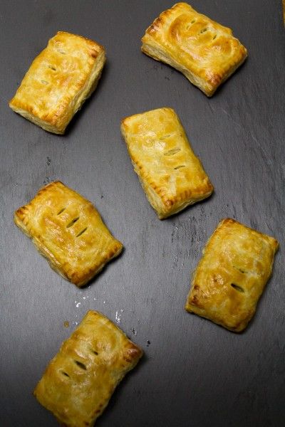 Mixed Vegetable Curry Puffs