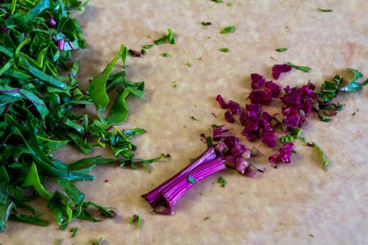 Beetroot Greens and Semolina Shaak recipe by Indiaphile.info
