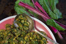 Beetroot Greens and Semolina Shaak recipe by Indiaphile.info
