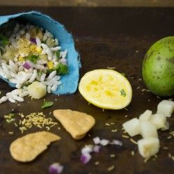 Dry bhel - An Indian street food favorite with puffed rice, sev, red onions and more