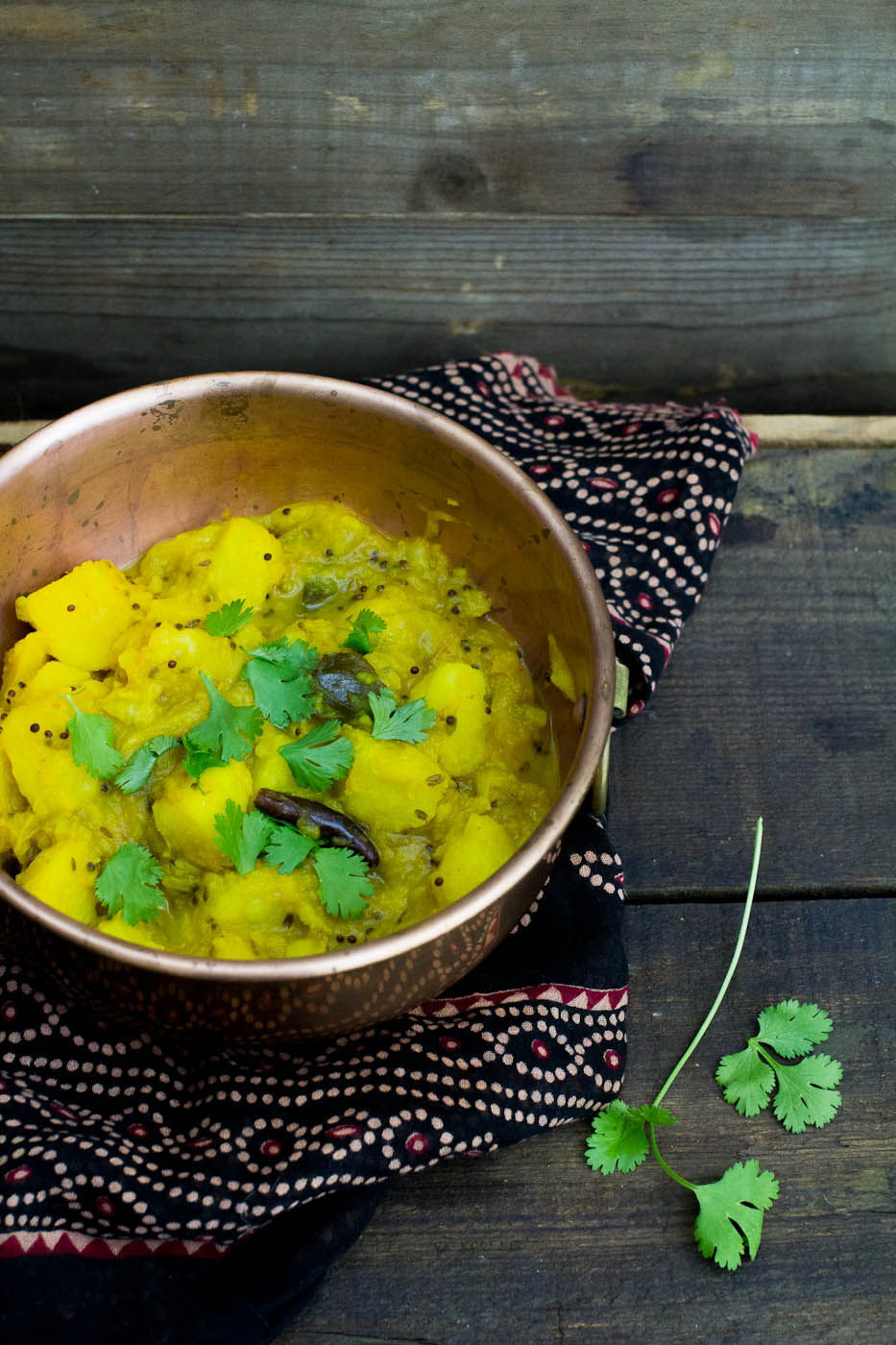 Potato Curry - This potato curry is ready in minutes using either a pressure cooker or instant pot