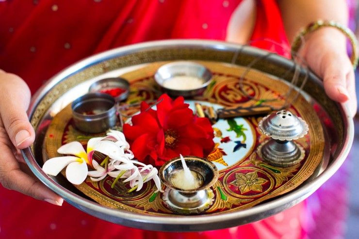 Hindu bracelet tradition forms unique bond among siblings