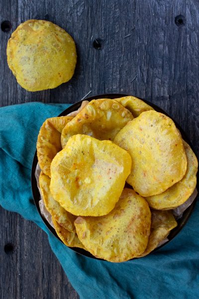 Basket of puris