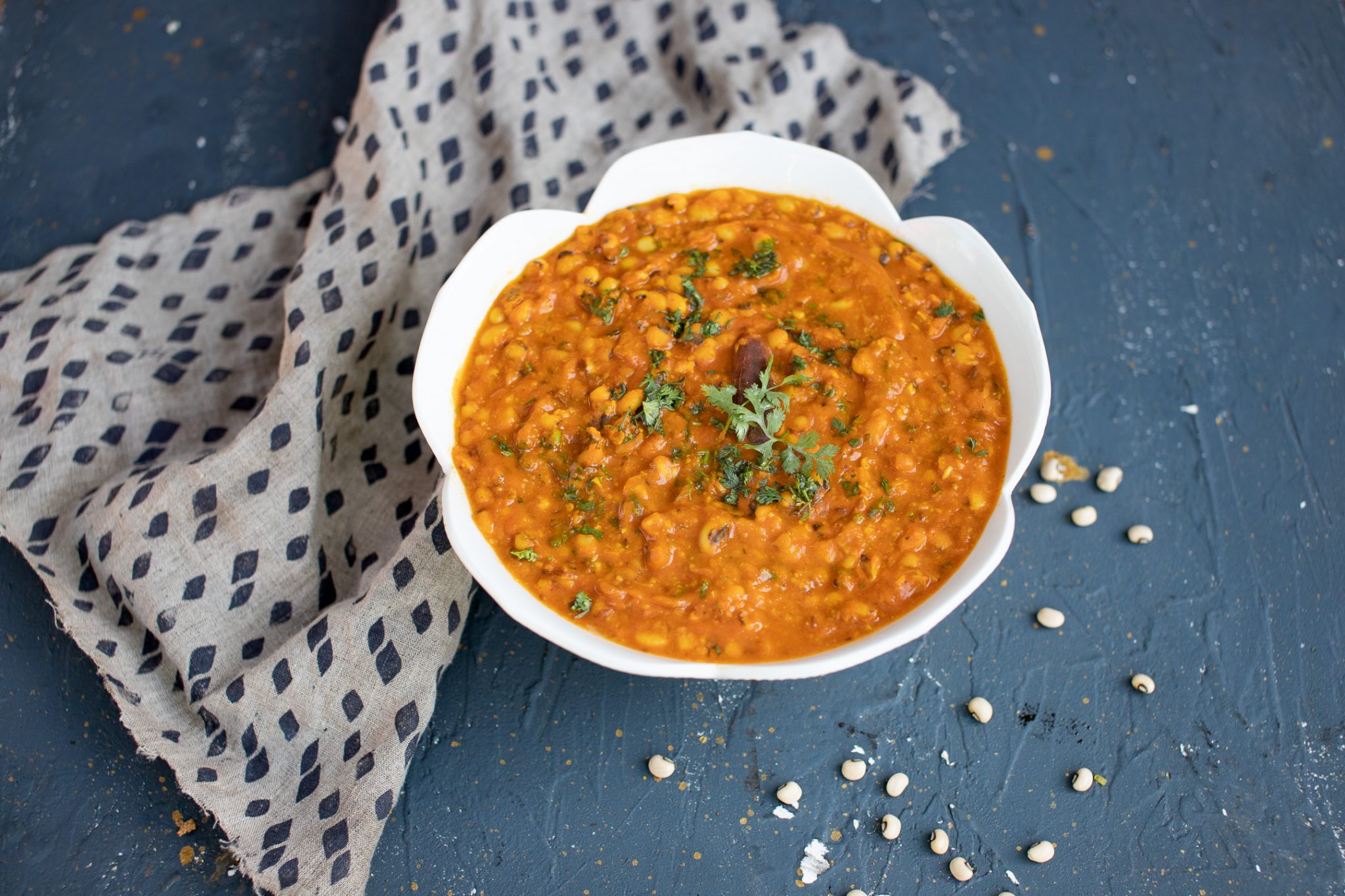 Chora nu Shaak (Gujarati Style BlackEyed Peas) Indiaphile