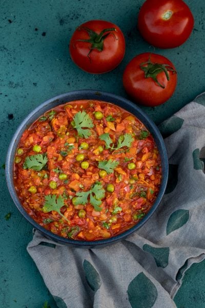 Bowl of tomato chutney