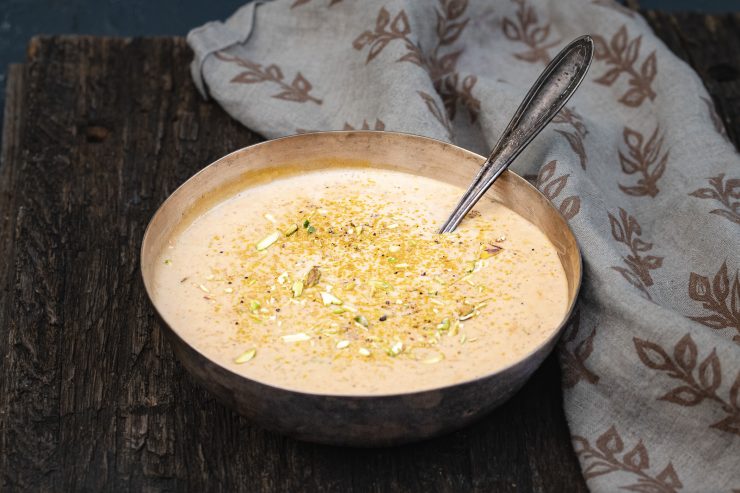 Bowl of kheer, ready to serve