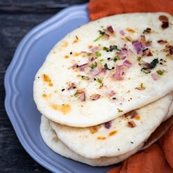 Onion kulcha on a plate