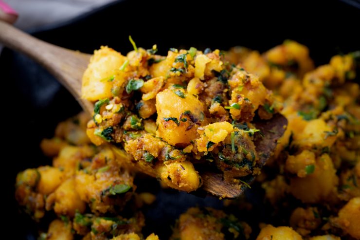 Serving methi batata nu shaak