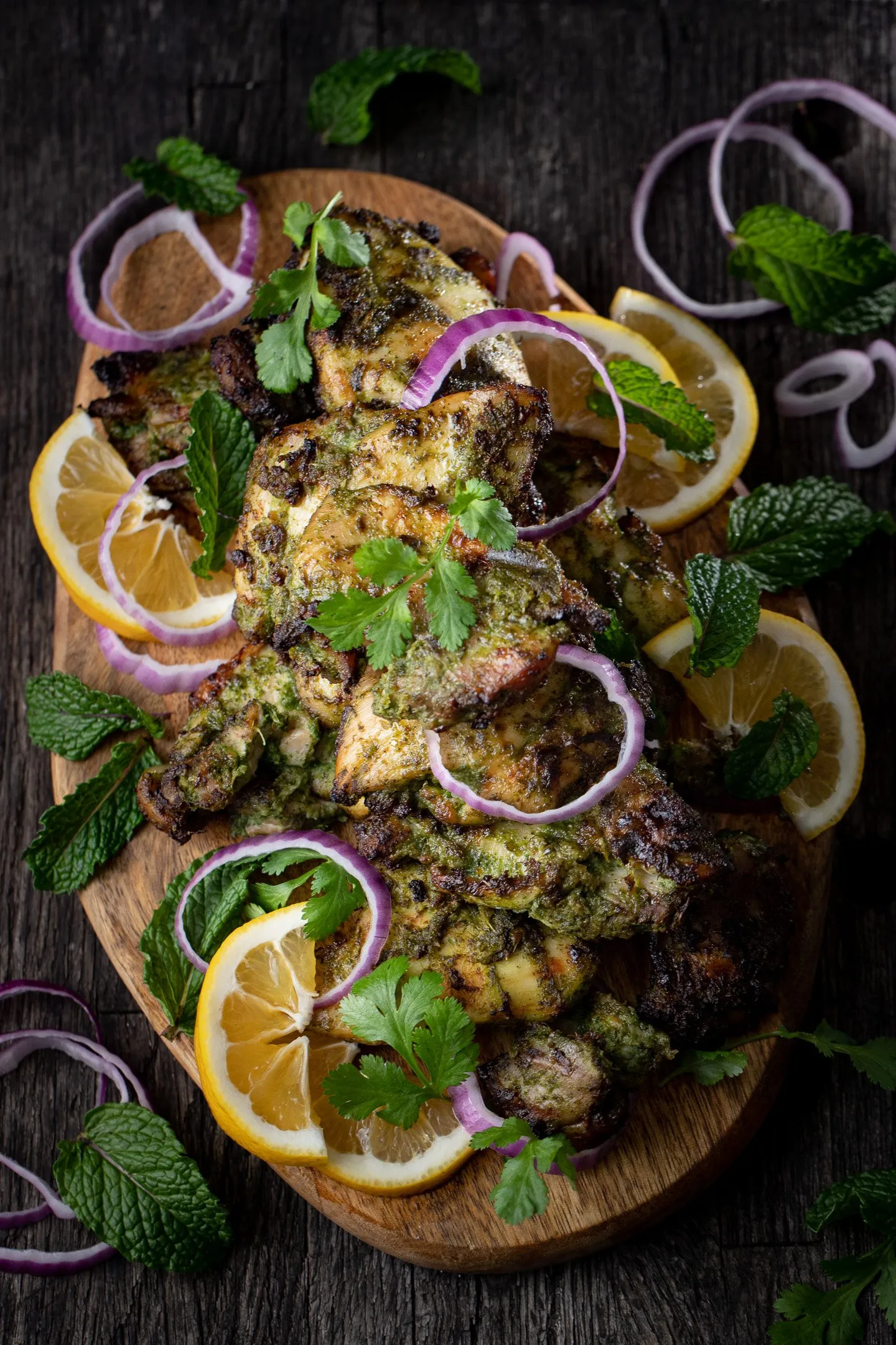 A platter of hariyali chicken