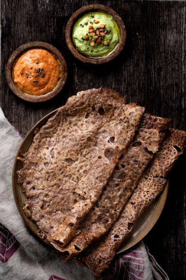 Ragi dosa with chutneys