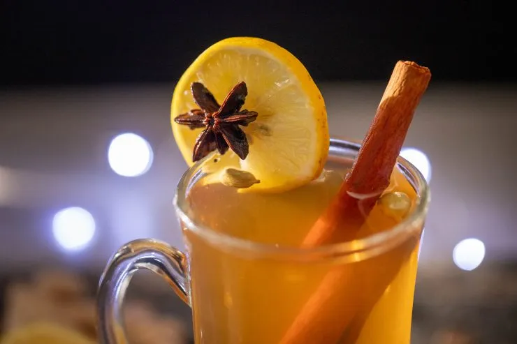 Close up of the garnishes of hot toddy.